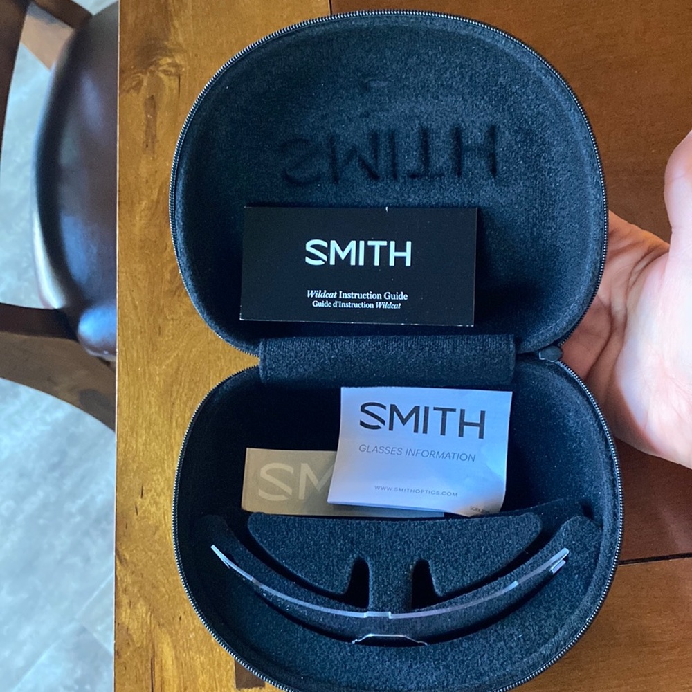 Smith Wildcat glasses case and clear lens.